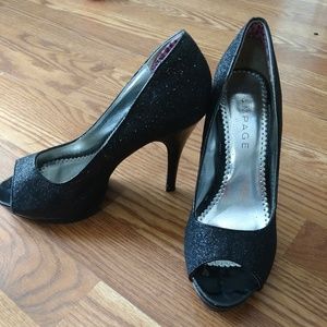 Sparkly Black Peep Toe Pump